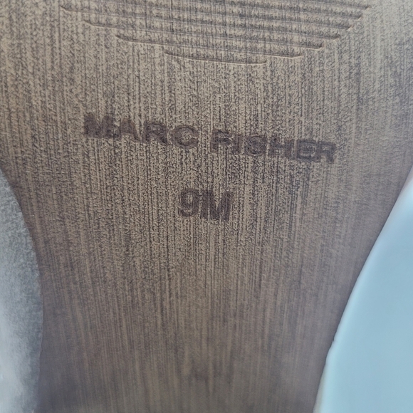 Marc fisher Taupe / Gray nwots Suede bootie size 9 - Picture 11 of 15